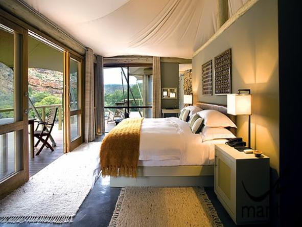 Dwyka Tented Lodge - Bedroom1